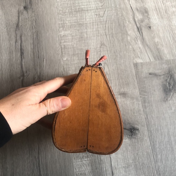 Handmade wooden purse/box - Picture 3 of 6